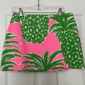 Lilly Pulitzer Mini Skirt - Size 8 - Pink / Green